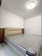 龙山路南多层住人二楼 124.13平三室32万