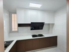 宇程阳光精装修11楼老板工抵91平三室46.6万