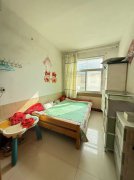 城北街无坡贴地2楼 三室有大锅暖炕 89.07平16.8 万