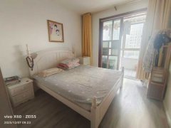 御临华府电梯4楼125平三室两卫58.8万