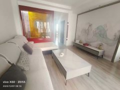 御临华府电梯4楼125平三室两卫58.8万