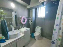 不爱爬楼梯的房南山街贴地一楼82平方三室17.8万