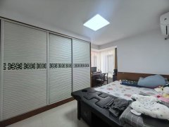 银海绿洲龙溪苑住人一楼东边户139.71平三室两卫45.8万