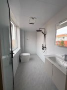 燕南街无坡三楼南三室精装102平33.8万