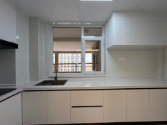 德红世纪华府22楼精美三室89.58平39.8万