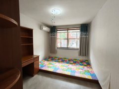 单山路浇筑楼一楼90平29.8万