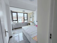 金色年华三期多层顶加阁103.3平四室33.8万