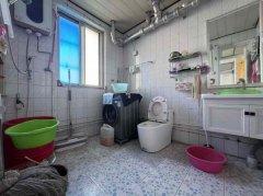 爬山街二楼 128平三室26.6万