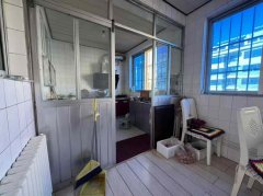 爬山街二楼 128平三室26.6万