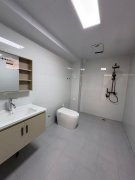 燕南东街一楼三室123平39.8万