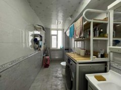 五龙街住人二楼110.88平三室装修花了15万29.8万