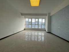 @捡漏!24.8万，荣昌花园，电梯洋房!