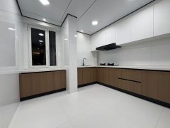 锦华茗邸双阳台➕飘窗126.71平四室两卫63.8万