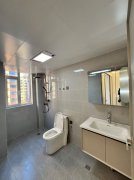 锦华名邸电梯洋房五楼三室两卫136.88平69.8万