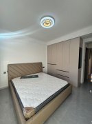 锦华名邸电梯洋房五楼三室两卫136.88平69.8万