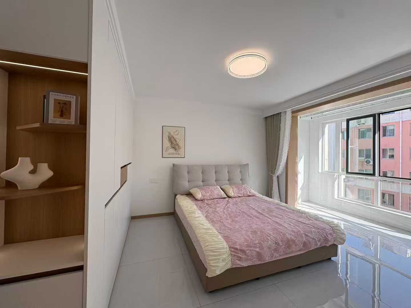 嘉和花园三楼109平三室还有个大车库43.8万 嘉和花园三楼109平三室还有个大车库43.8万