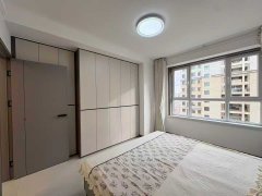 德红世纪华府电梯22楼精美三室89.58平只要37万