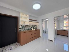 珠海路小区2004年竣工三楼87平两室25万