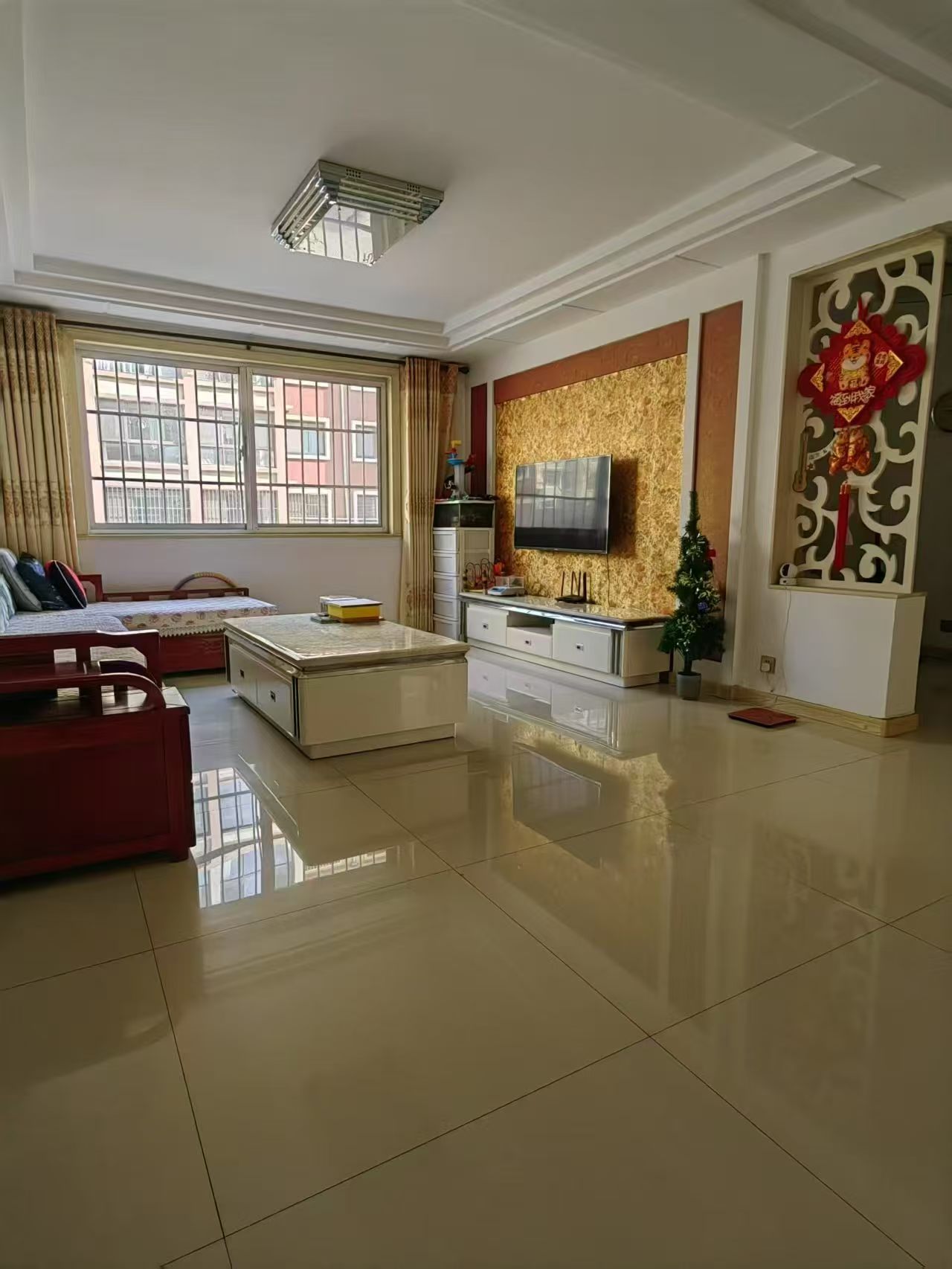 龍鳳名宅一樓128平三室59.8萬 龍鳳名宅一樓128平三室59.8萬