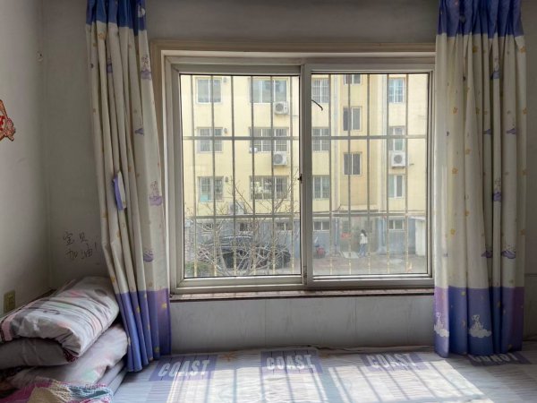 峰臺(tái)一樓加車庫(kù)售