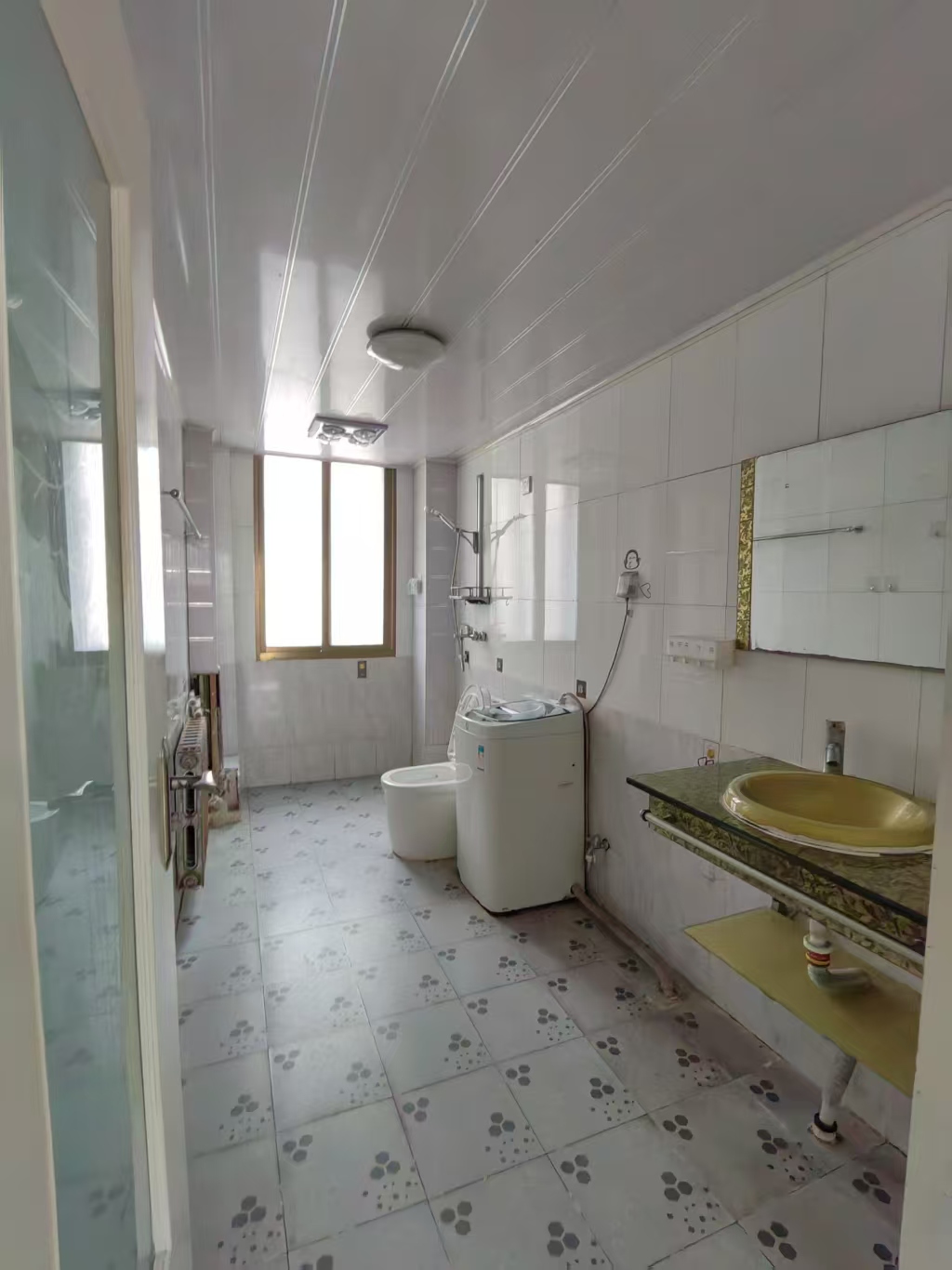 涼水灣住人一樓139.48平三室49.6萬 涼水灣住人一樓139.48平三室49.6萬