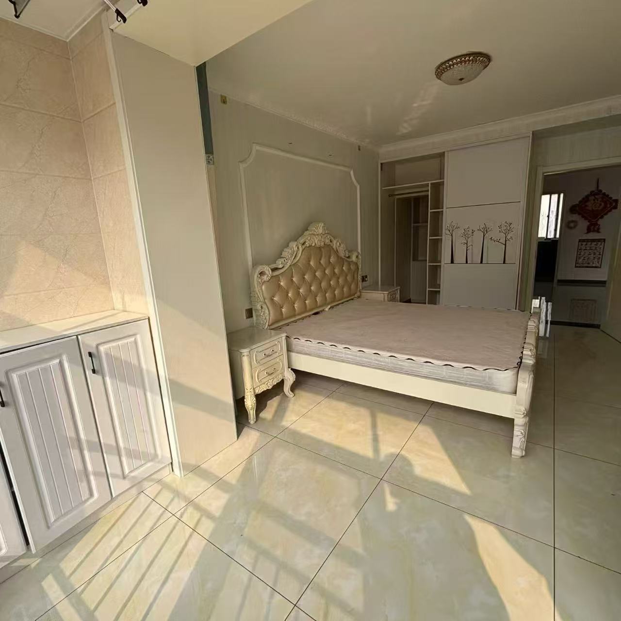 單山路2006年竣工3樓兩室98.59平35萬 單山路2006年竣工3樓兩室98.59平35萬