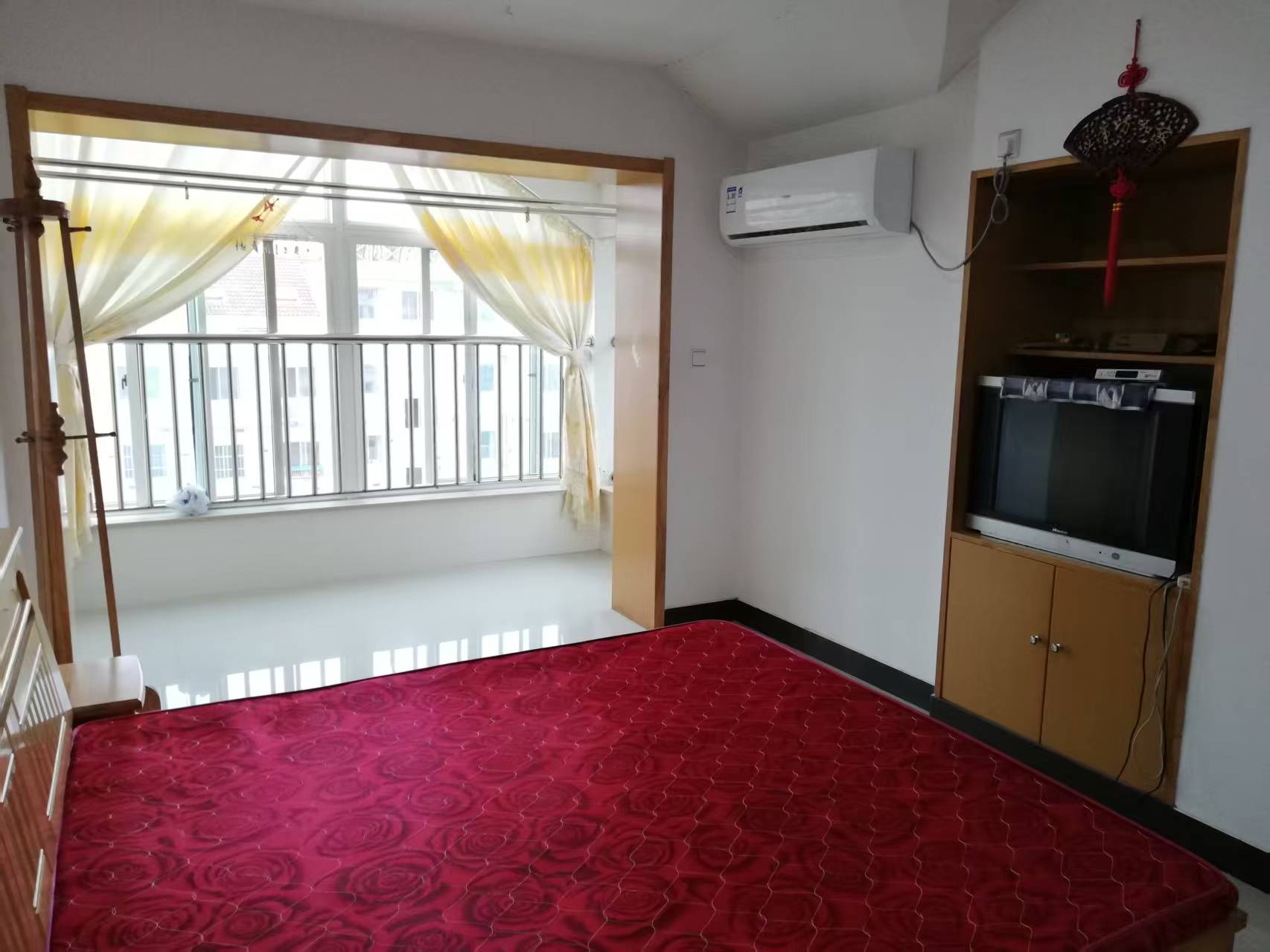 城南文馨花園閣樓出租免物業(yè)費