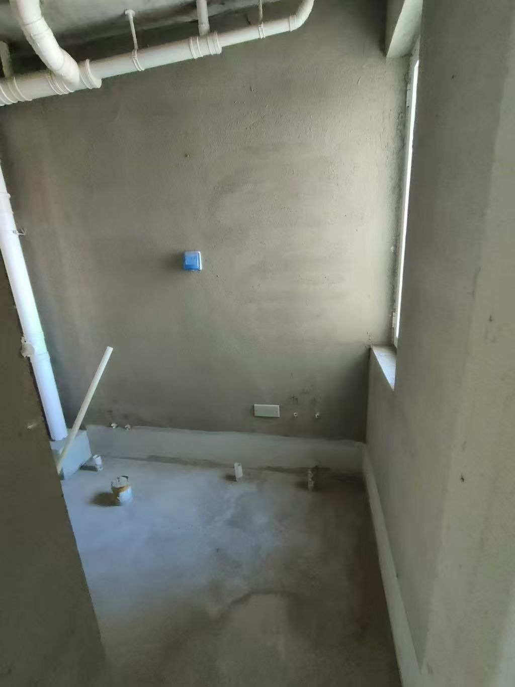 河南居民小區(qū)電梯11樓116平三室45.8萬 河南居民小區(qū)電梯11樓116平三室45.8萬