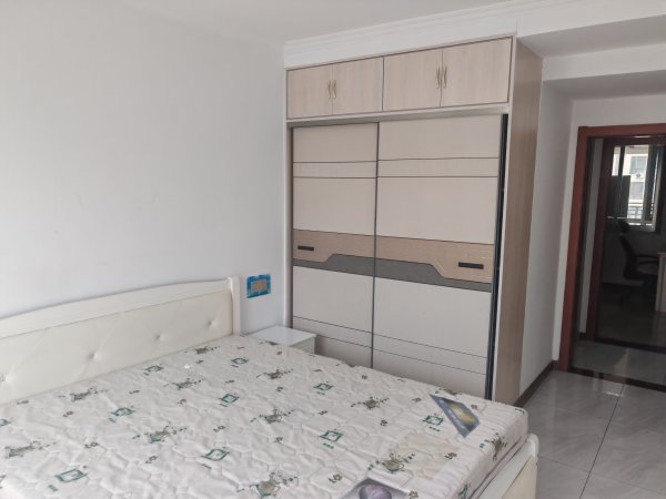 水榭花都電梯高層出租