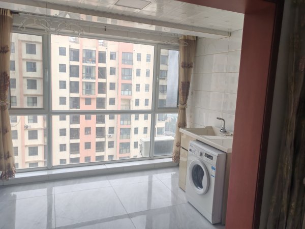 水榭花都電梯高層出租