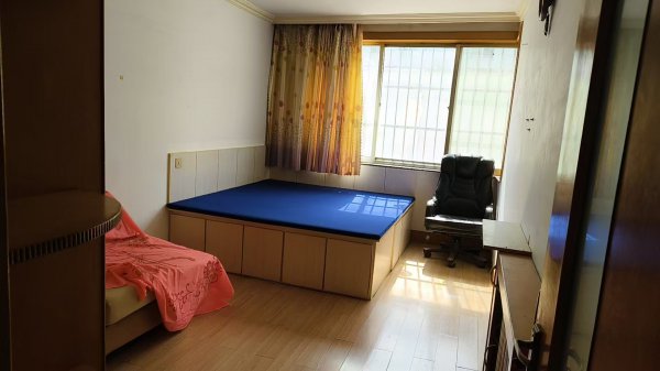 馬家庵雁鳴花園住人1樓出租