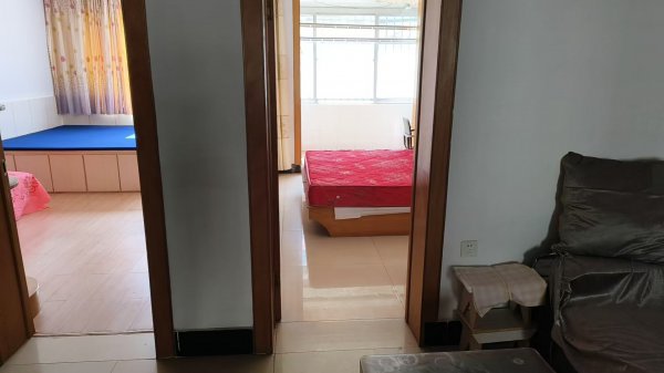 馬家庵雁鳴花園住人1樓出租