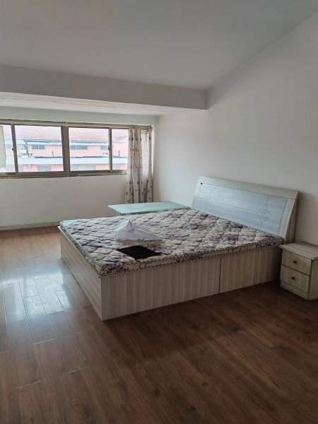 文慧花園 600/月 文慧花園 600/月