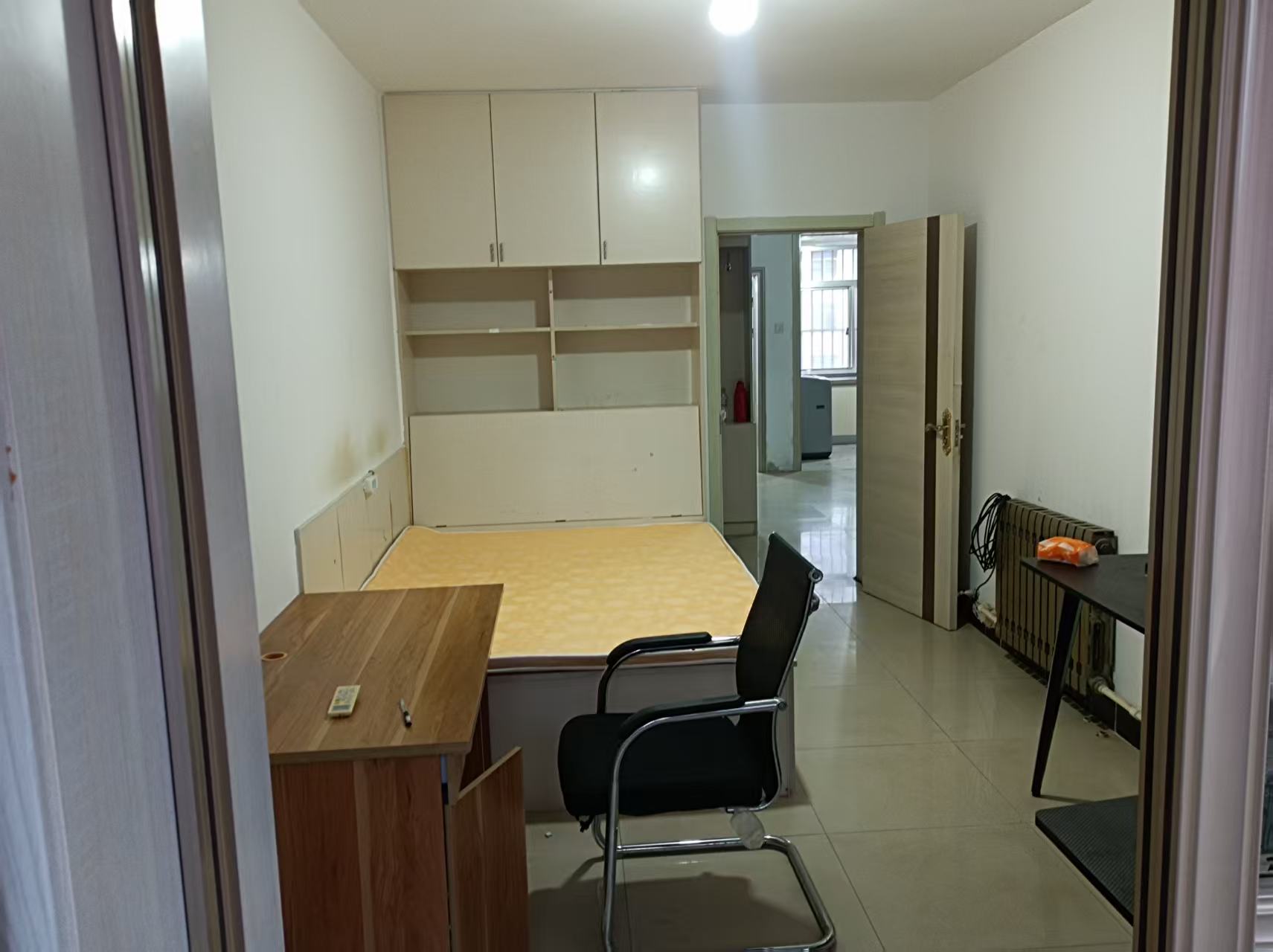 大潤發(fā)北住人二樓