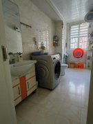 龍鳳名宅一樓128平三室59.8萬