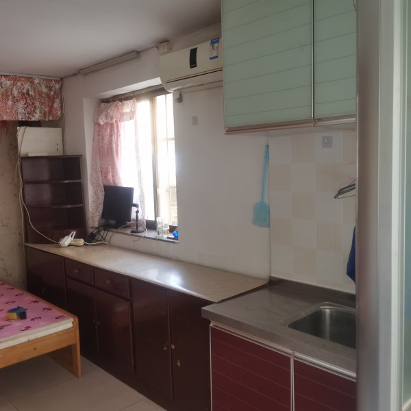 城南社區(qū)單山路房屋出租