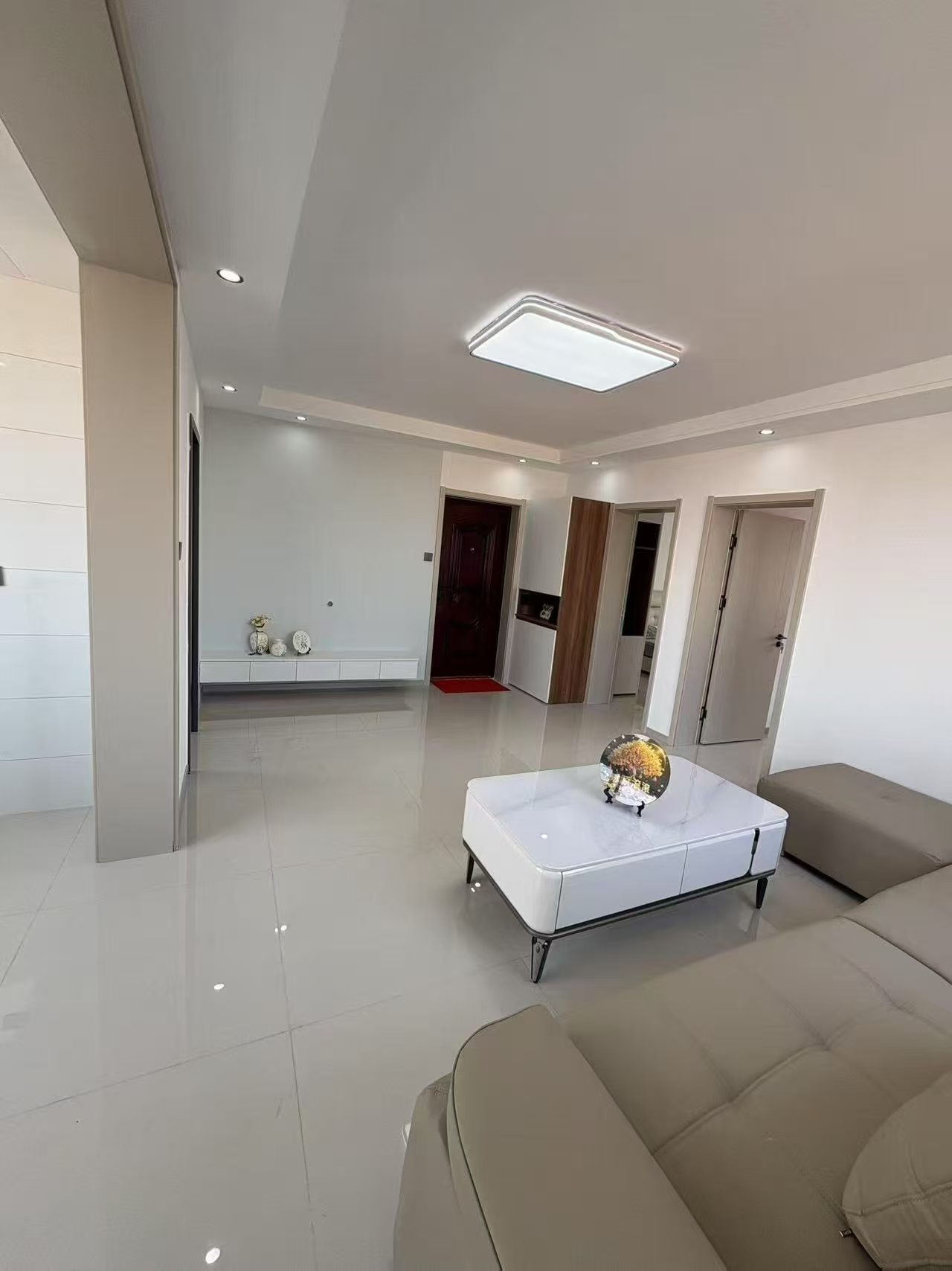 五龍街竣工時間2008年三樓87.42平29.8萬