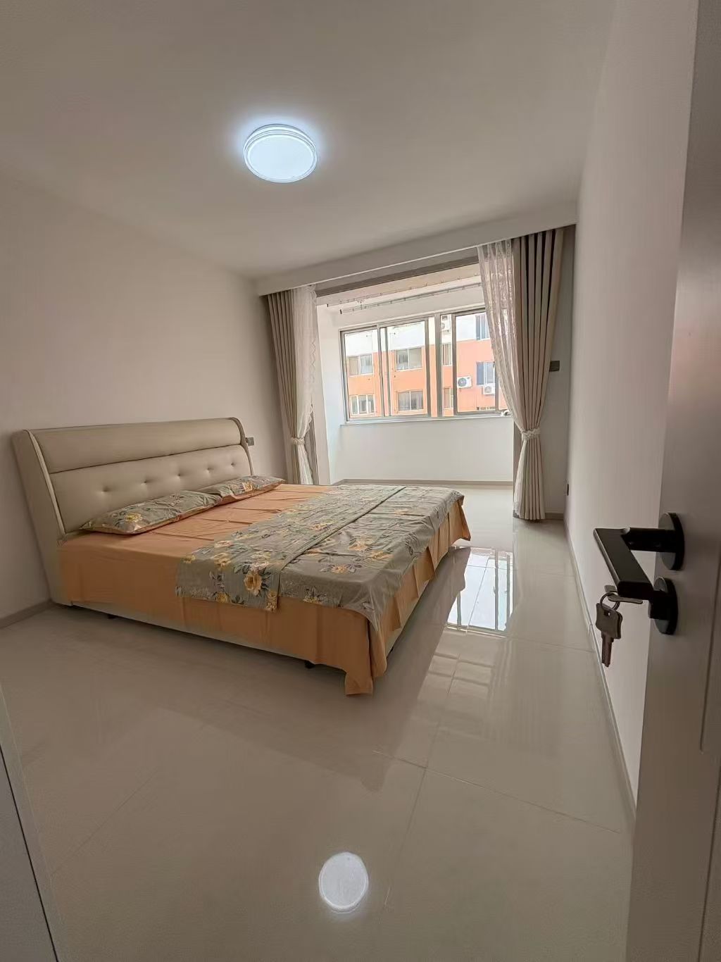 五龍街竣工時間2008年三樓87.42平29.8萬