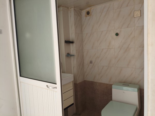 租馥地家園車庫公寓