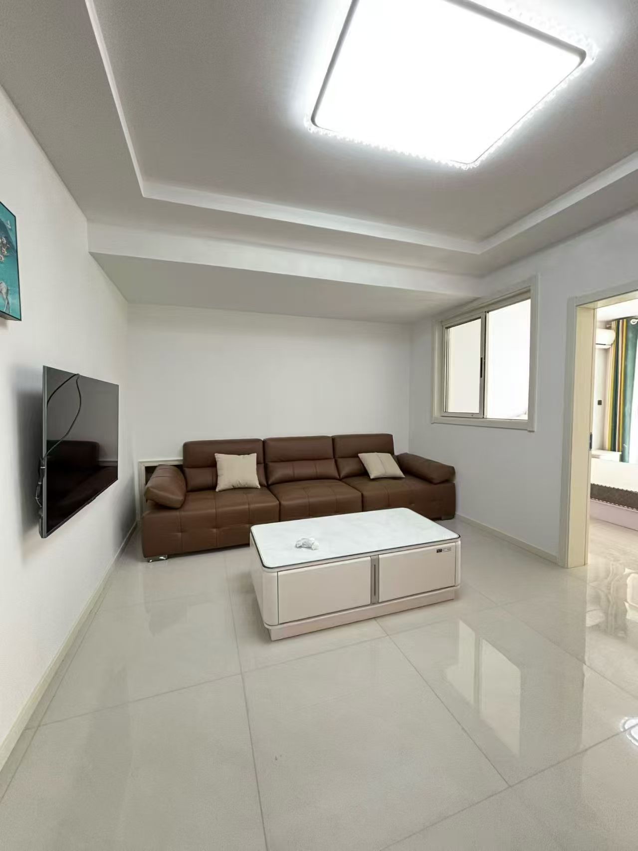 天潤城居民小區(qū)一樓帶花園93.57平33.8萬