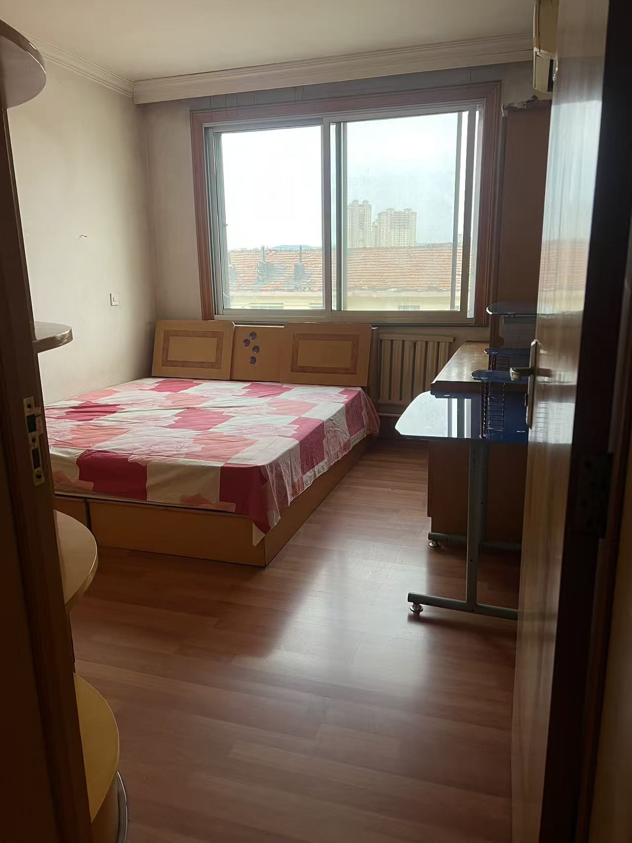 召文臺(tái)旁邊樓房出租