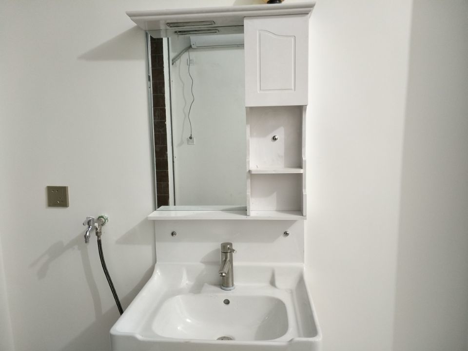 房東直租馥地家園車庫公寓