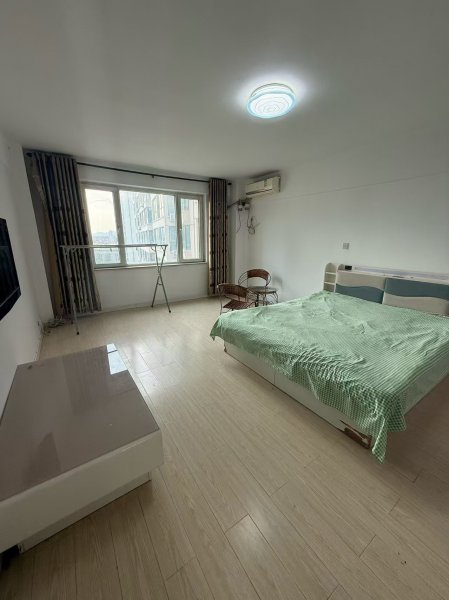 银河世家西向公寓电梯8楼50平月租700元，售价23.8万