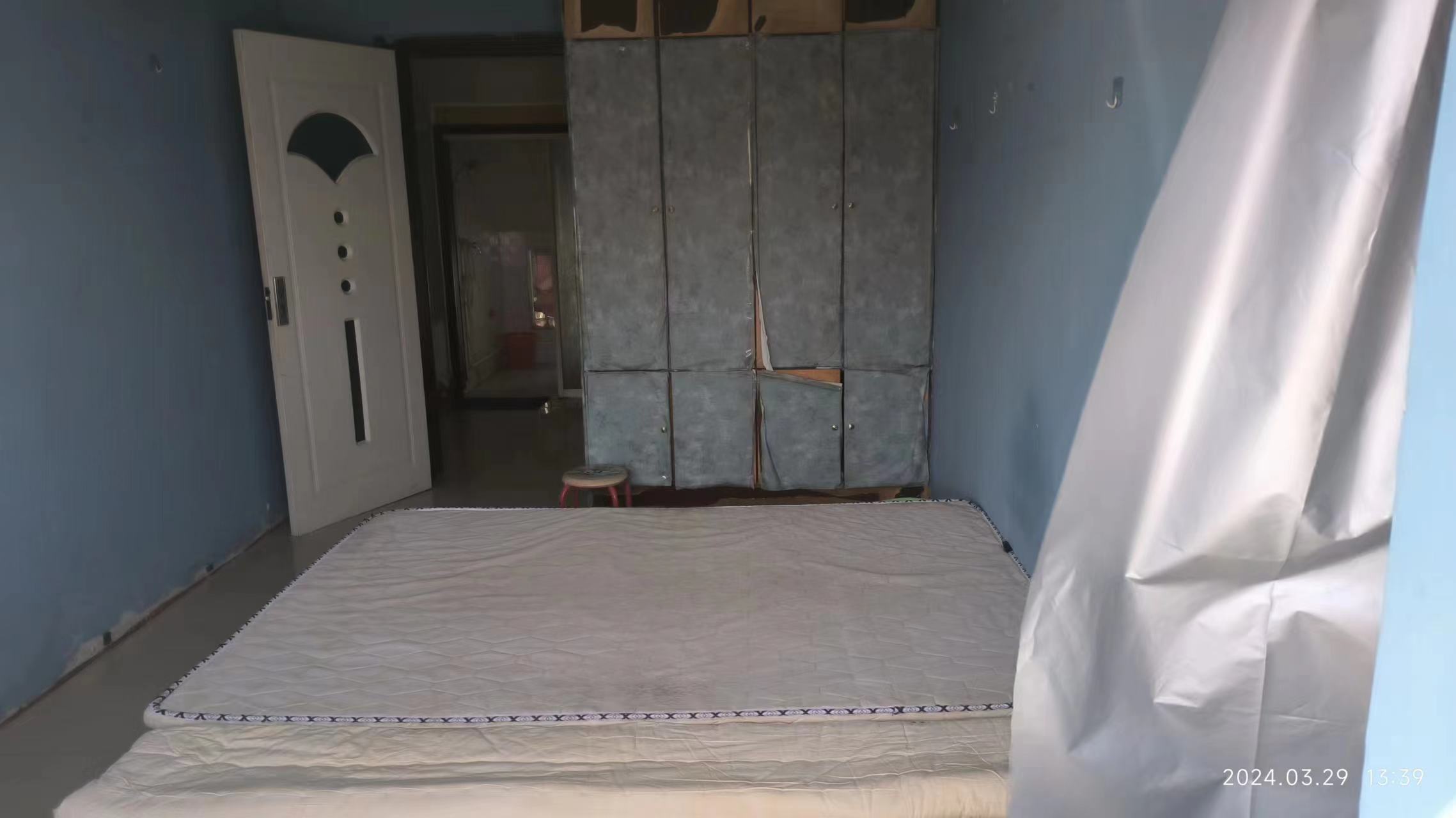 西楼街有房出售顶加阁楼180平