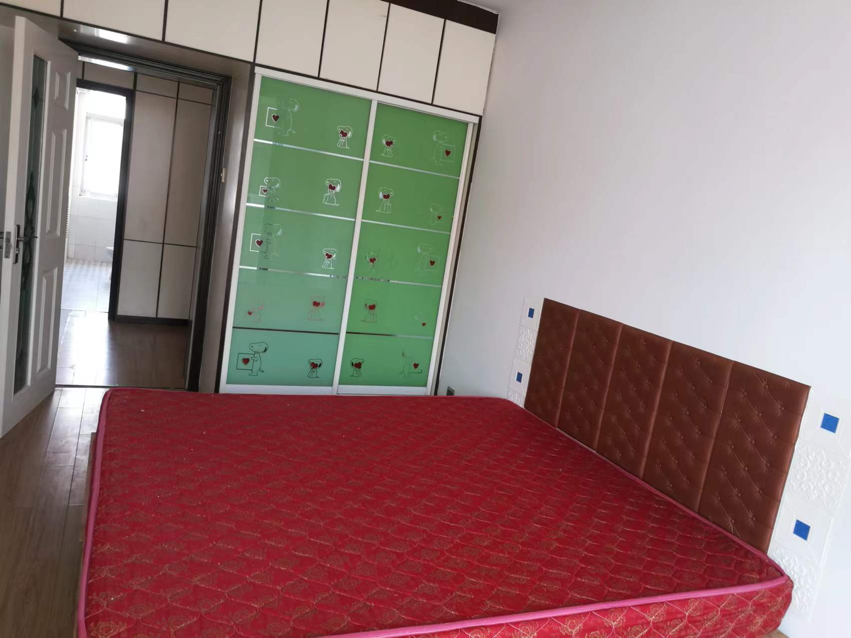 西楼街有房出售顶加阁楼180平