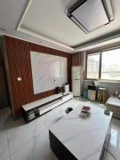 喜登府小區(qū)電梯三樓東邊戶110平53.8萬(wàn)