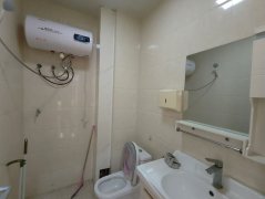 @18萬，康業(yè)現(xiàn)代城西向，精裝1室！