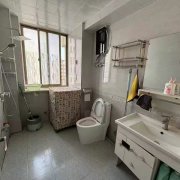 单山路2006年竣工3楼98.59平两室32.8万