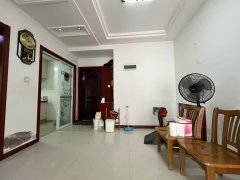 天润城电梯好楼层 95平两室28万