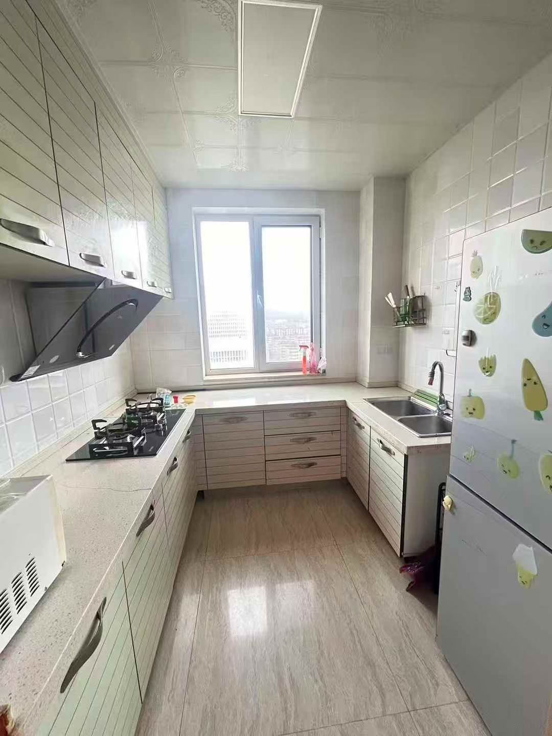 @出租:龙港外滩，1500/月